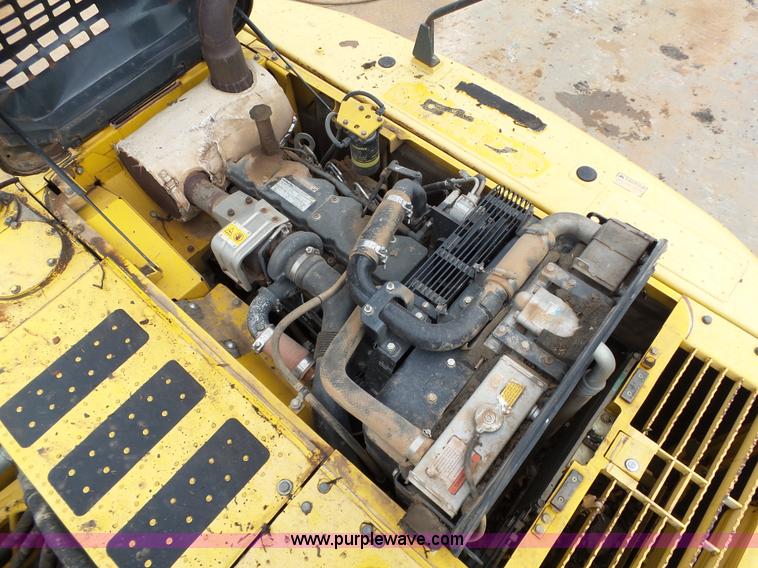 image for item K8752 2007 Komatsu PC200LC-8 excavator