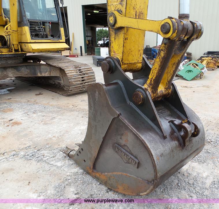 image for item K8752 2007 Komatsu PC200LC-8 excavator