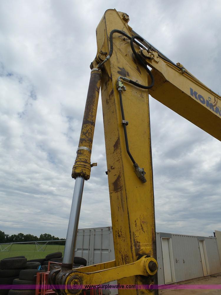 image for item K8752 2007 Komatsu PC200LC-8 excavator