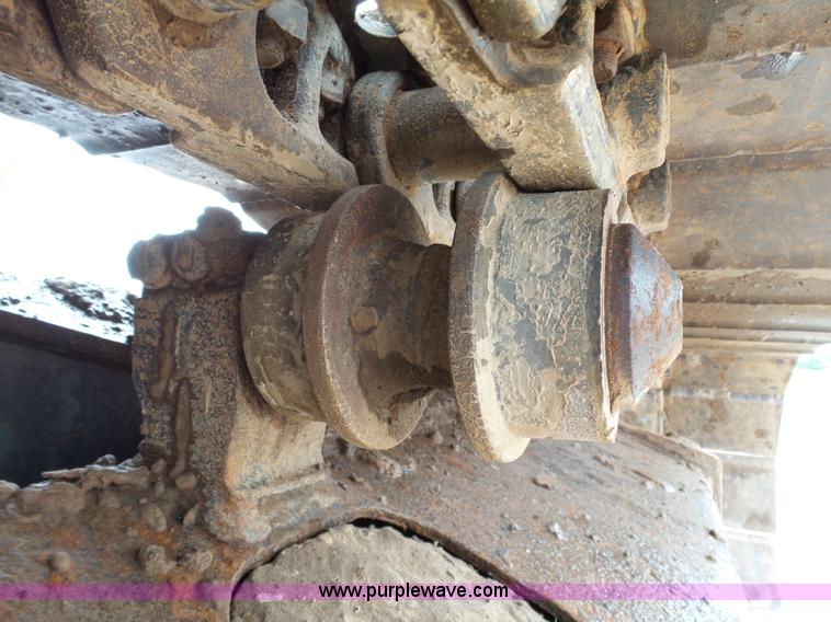 image for item K8752 2007 Komatsu PC200LC-8 excavator