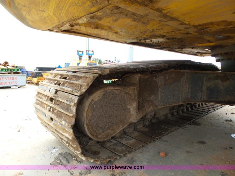 image for item K8752 2007 Komatsu PC200LC-8 excavator