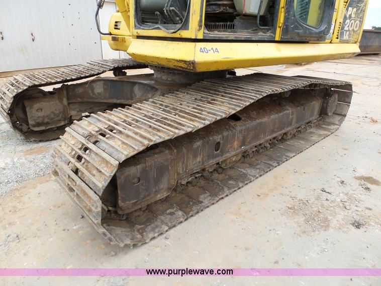 image for item K8752 2007 Komatsu PC200LC-8 excavator