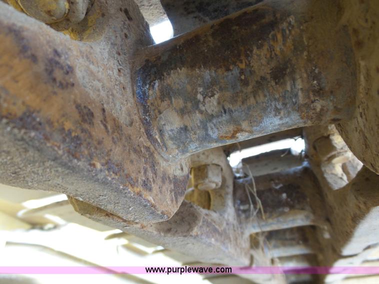 image for item K8753 2005 Komatsu D39PX-21 pipelayer