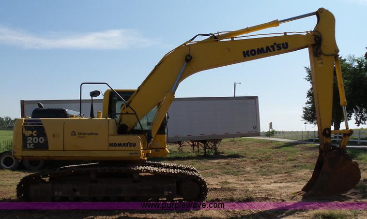 image for item K8754 2012 Komatsu PC200LC-8 excavator