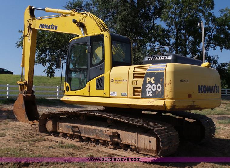 image for item K8754 2012 Komatsu PC200LC-8 excavator