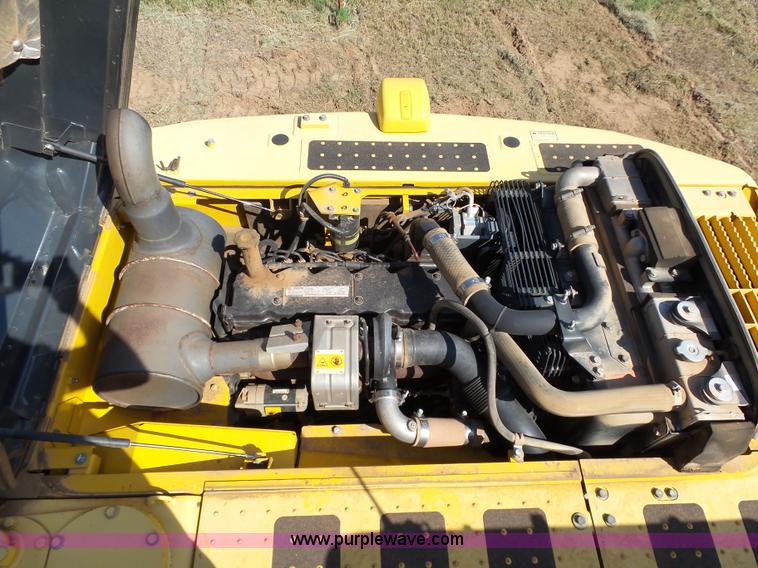 image for item K8754 2012 Komatsu PC200LC-8 excavator