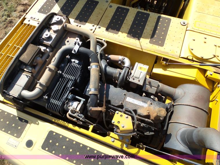 image for item K8754 2012 Komatsu PC200LC-8 excavator