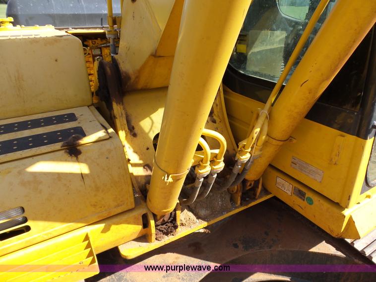 image for item K8754 2012 Komatsu PC200LC-8 excavator