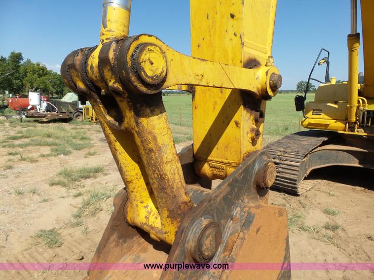 image for item K8754 2012 Komatsu PC200LC-8 excavator