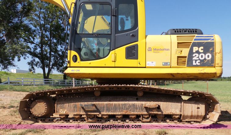 image for item K8754 2012 Komatsu PC200LC-8 excavator