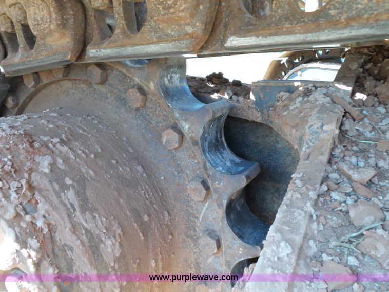 image for item K8754 2012 Komatsu PC200LC-8 excavator
