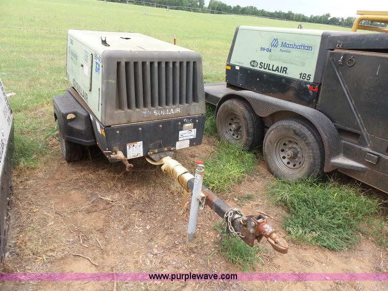 image for item K8757 2004 Sullair 185 air compressor