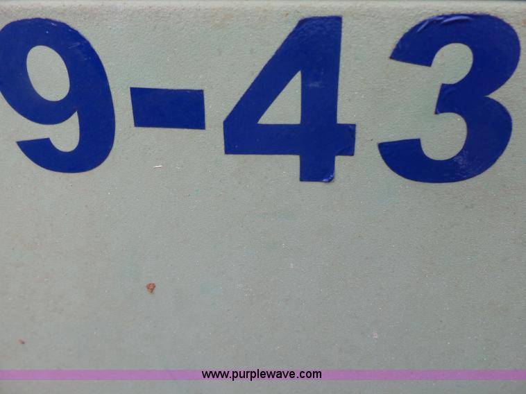 image for item K8757 2004 Sullair 185 air compressor