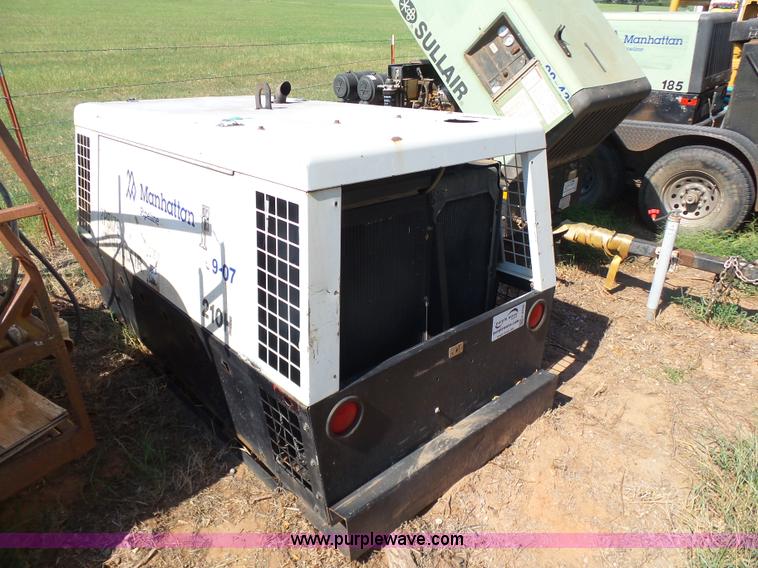 image for item K8758 2004 Sullair 210H air compressor