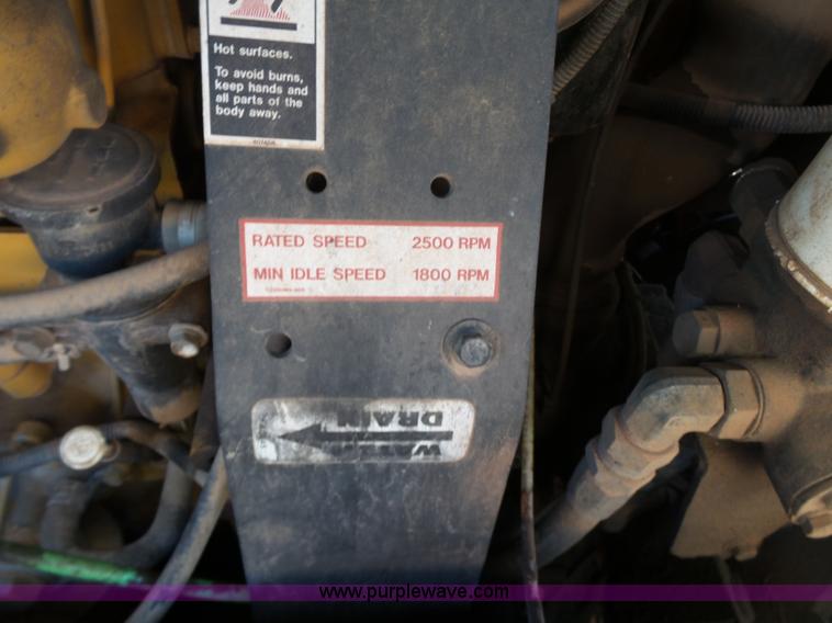 image for item K8758 2004 Sullair 210H air compressor