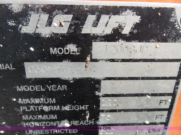 image for item L4749 2003 JLG 1200SJP boom lift