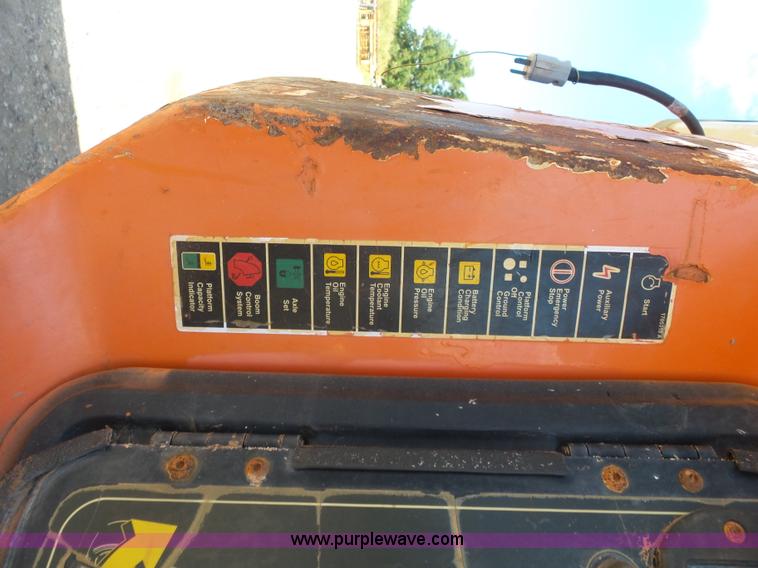 image for item L4749 2003 JLG 1200SJP boom lift