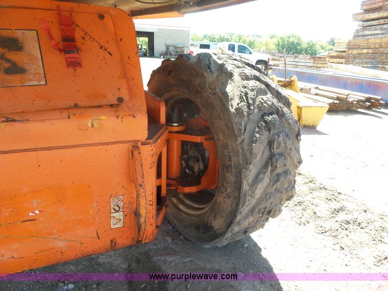 image for item L4749 2003 JLG 1200SJP boom lift