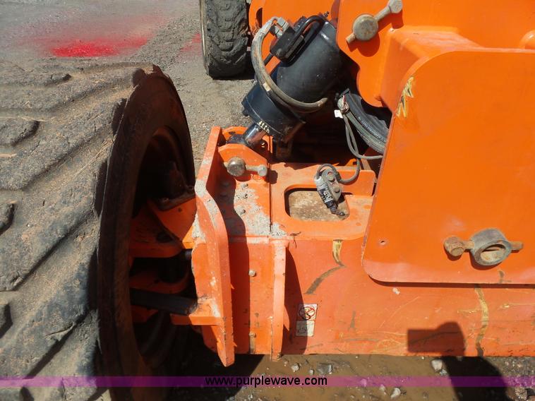image for item L4749 2003 JLG 1200SJP boom lift