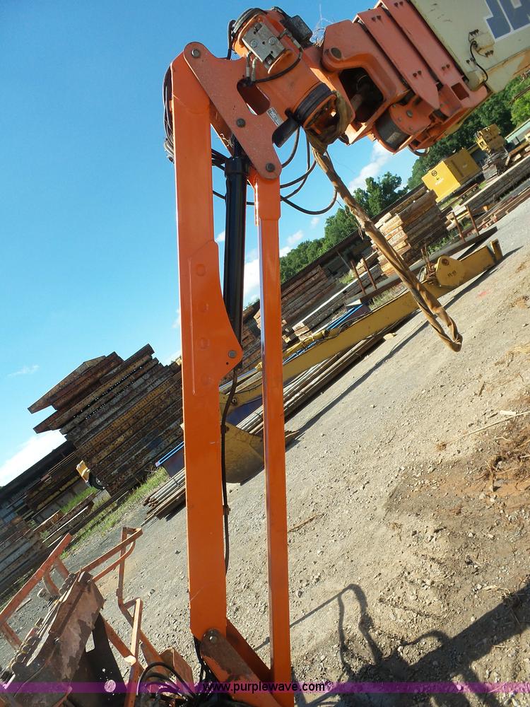 image for item L4749 2003 JLG 1200SJP boom lift