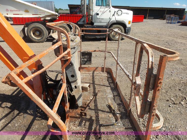 image for item L4749 2003 JLG 1200SJP boom lift