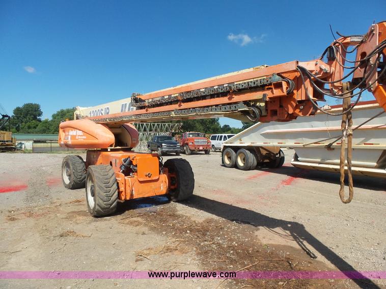 image for item L4749 2003 JLG 1200SJP boom lift