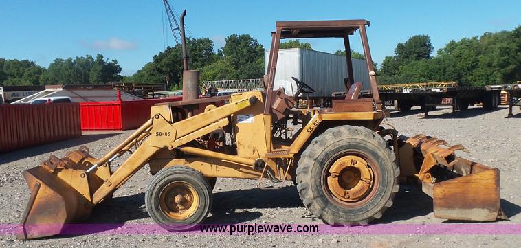 image for item L4750 1984 Case 480LL landscape tractor