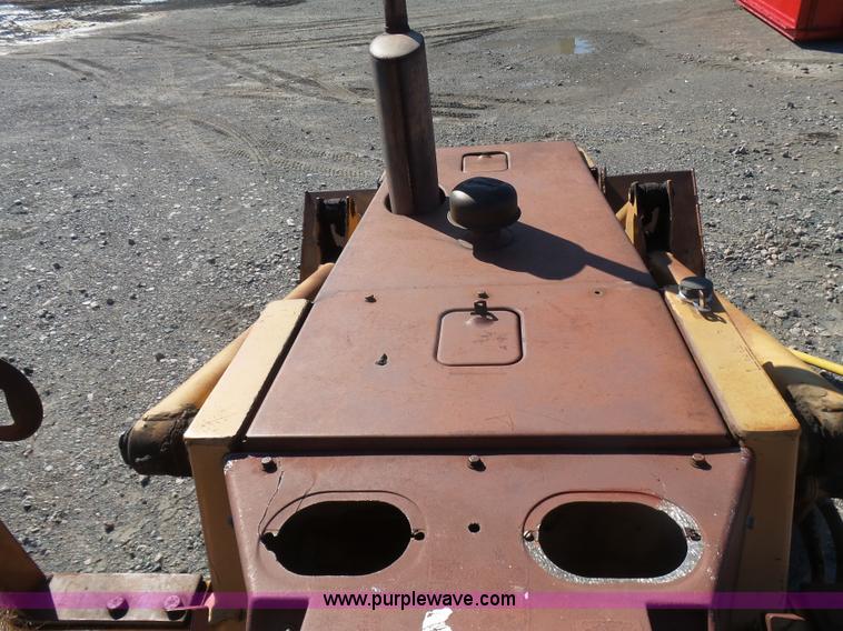 image for item L4750 1984 Case 480LL landscape tractor