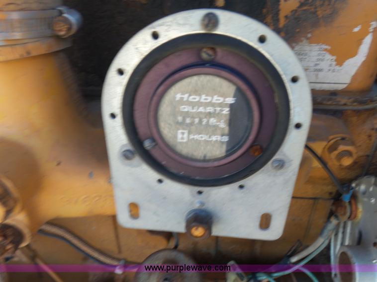 image for item L4750 1984 Case 480LL landscape tractor