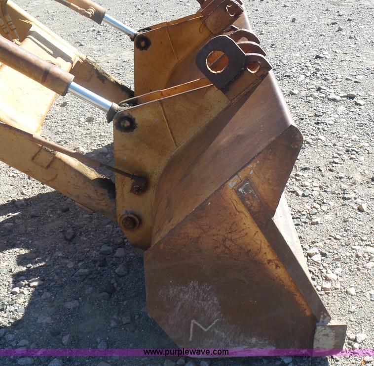 image for item L4750 1984 Case 480LL landscape tractor