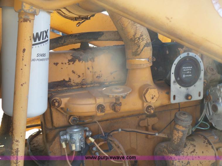 image for item L4750 1984 Case 480LL landscape tractor