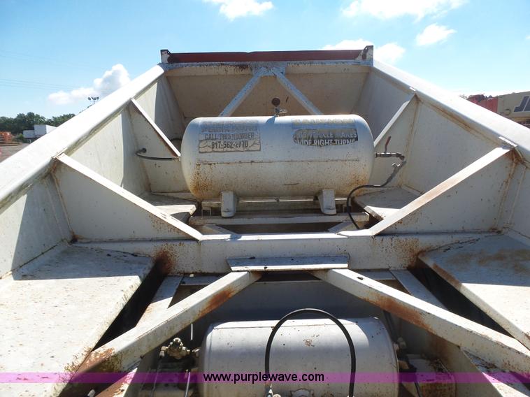 image for item L4751 1998 Schaller 6420 bottom dump trailer
