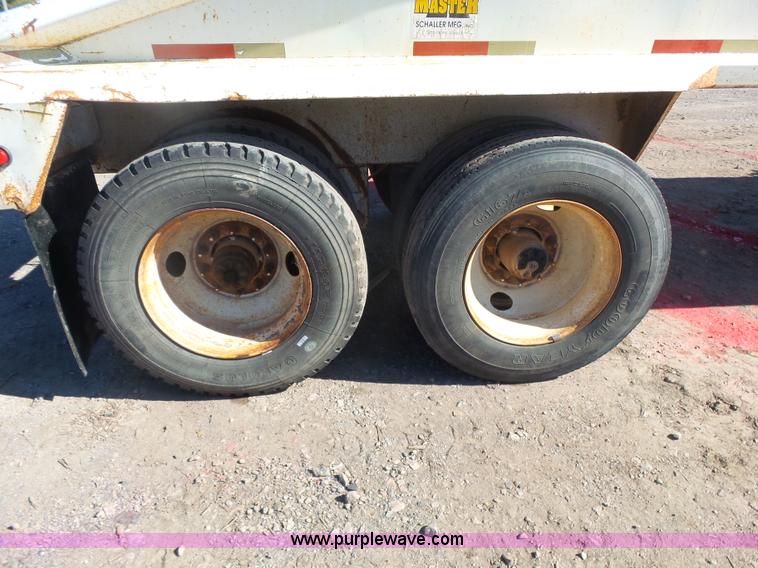 image for item L4751 1998 Schaller 6420 bottom dump trailer