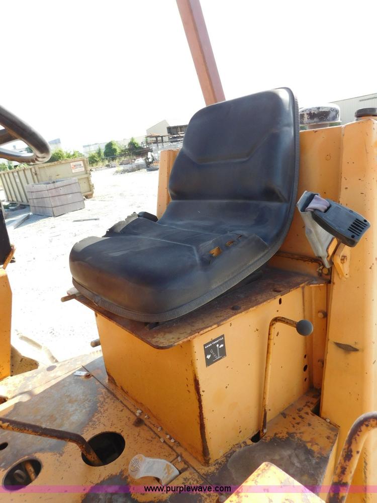 image for item L5896 1994 Case 586E forklift