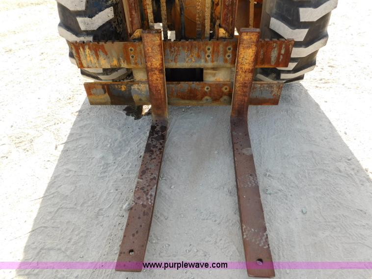 image for item L5896 1994 Case 586E forklift