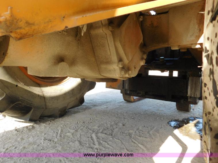 image for item L5896 1994 Case 586E forklift