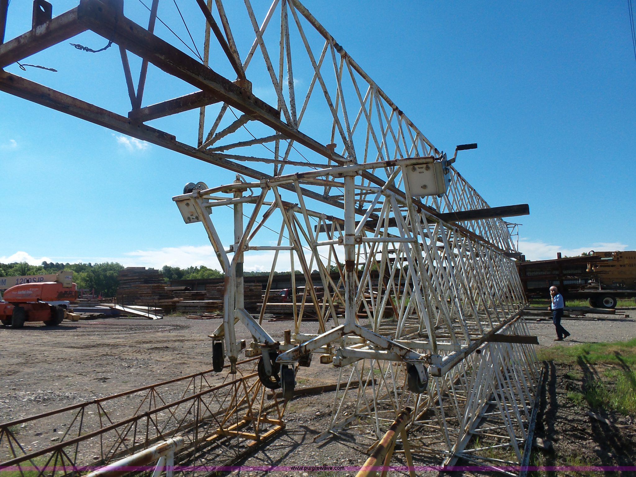 Concrete screed in Muskogee, OK Item L4757 sold Purple Wave