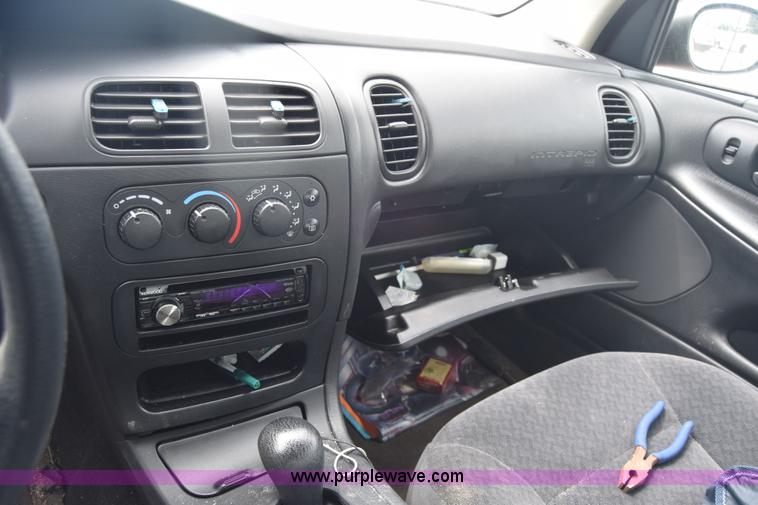 image for item K2779 2003 Dodge Intrepid