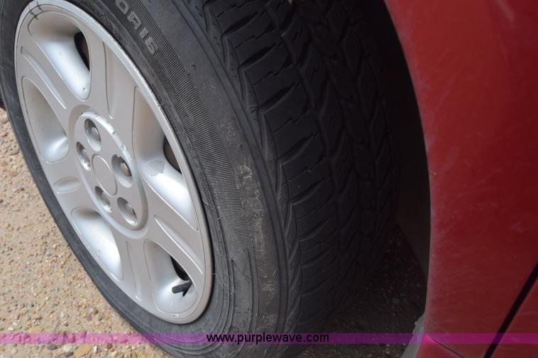 image for item K2779 2003 Dodge Intrepid