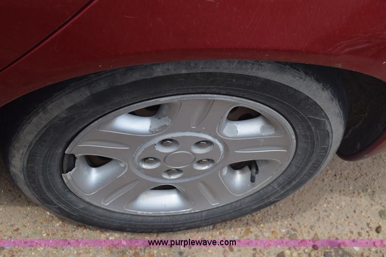 image for item K2779 2003 Dodge Intrepid