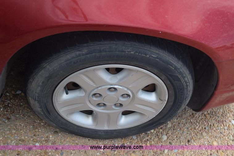 image for item K2779 2003 Dodge Intrepid