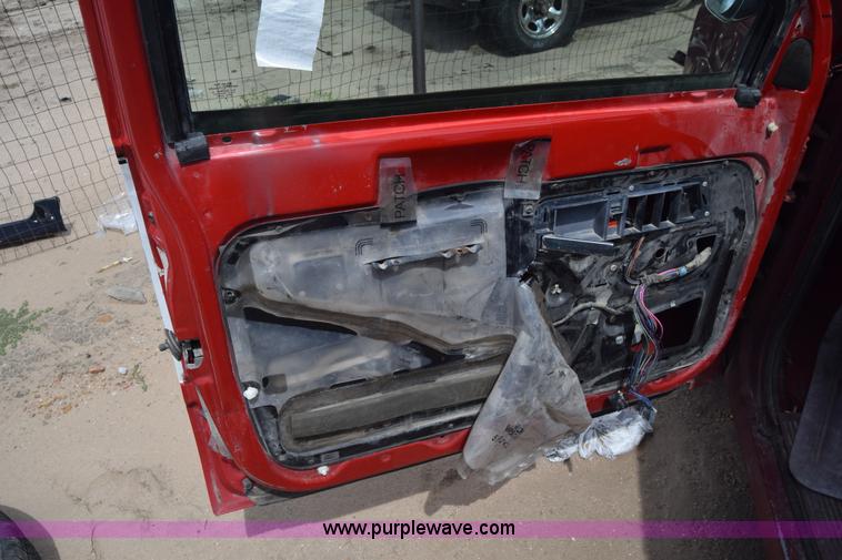 image for item K2780 1990 GMC Sierra 1500 pickup truck