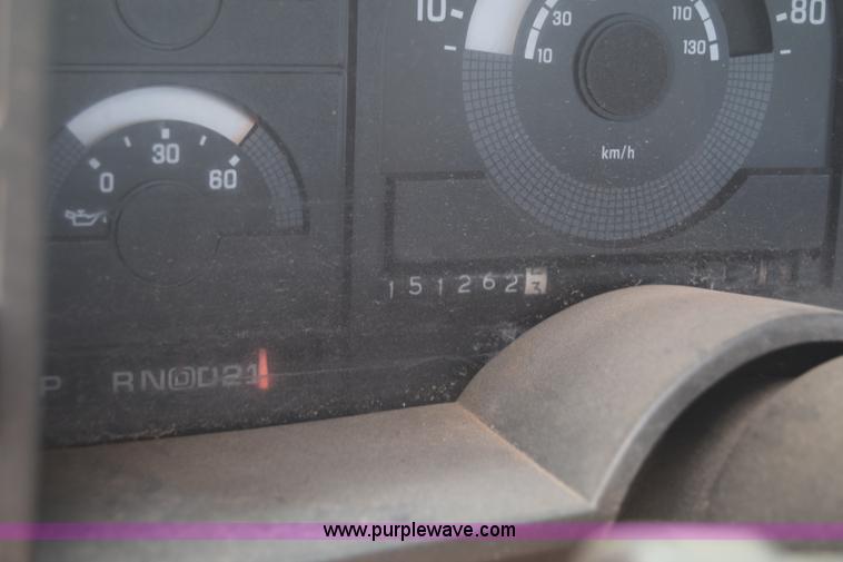 image for item K2780 1990 GMC Sierra 1500 pickup truck