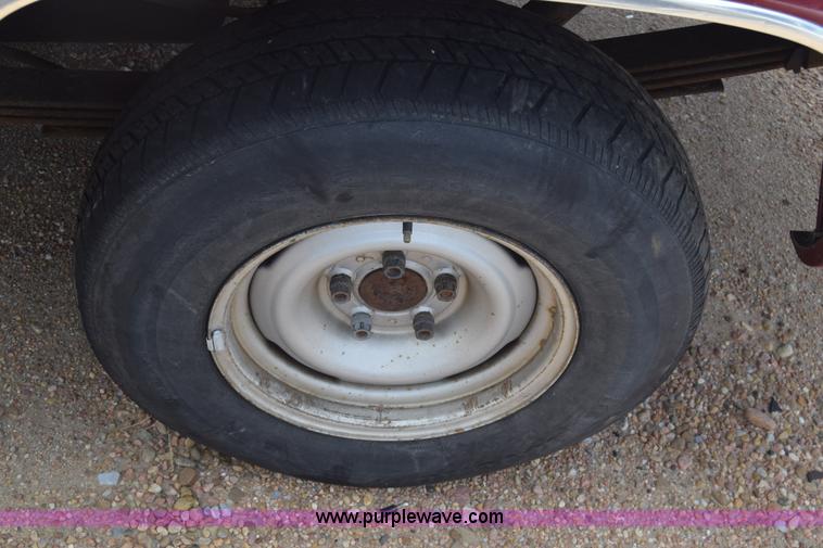 image for item K2780 1990 GMC Sierra 1500 pickup truck