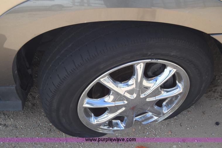 image for item K2781 2002 Buick Rendezvous