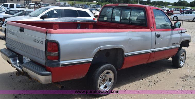 image for item K2782 1994 Dodge Ram 1500 pickup truck