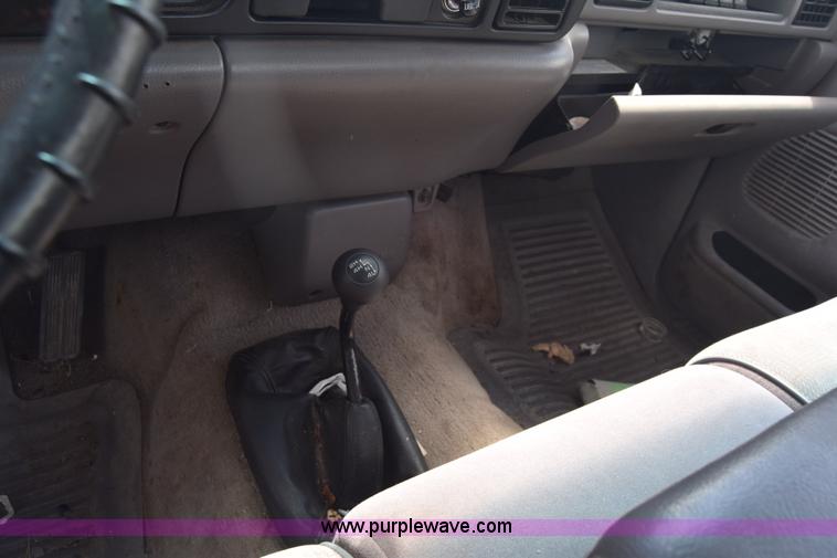 image for item K2782 1994 Dodge Ram 1500 pickup truck