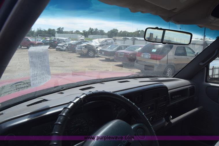 image for item K2782 1994 Dodge Ram 1500 pickup truck