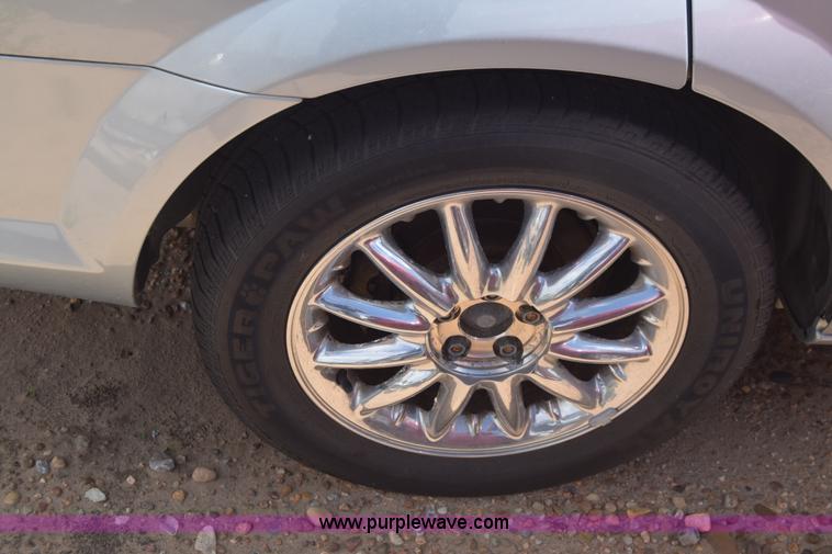 image for item K2784 2001 Chrysler Sebring