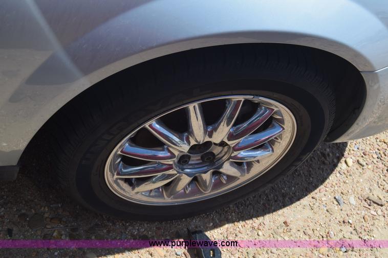 image for item K2784 2001 Chrysler Sebring